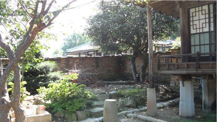 Отель Goseong Choi Pilgan'S Old House Экстерьер фото