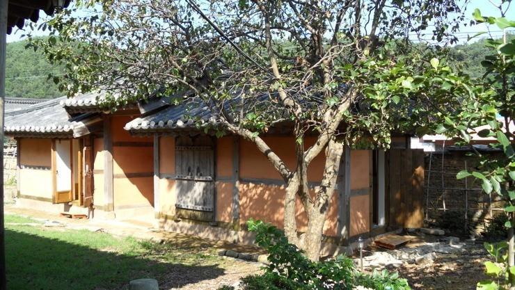 Отель Goseong Choi Pilgan'S Old House Экстерьер фото