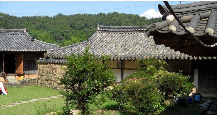 Отель Goseong Choi Pilgan'S Old House Экстерьер фото