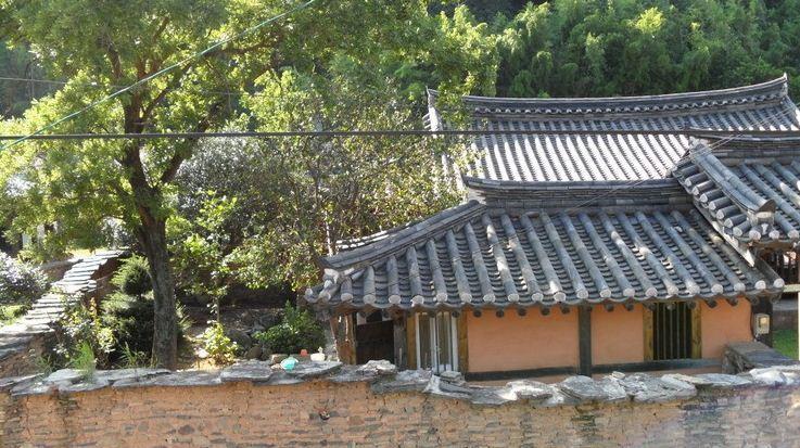 Отель Goseong Choi Pilgan'S Old House Экстерьер фото